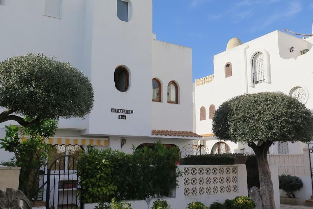 Bungalow In Moorse Stijl El Campello Eksteriør billede