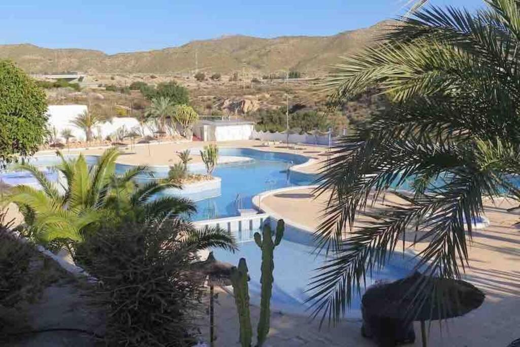 Bungalow In Moorse Stijl El Campello Eksteriør billede